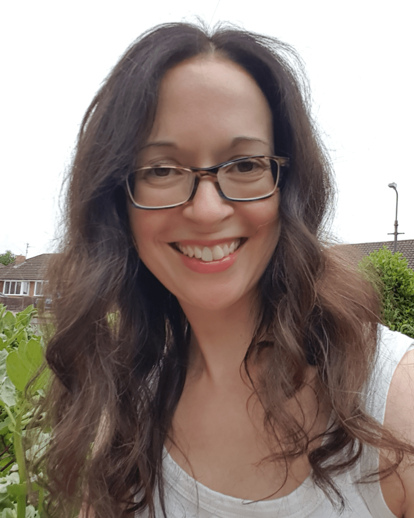 Profile photo of Lindsey Compton